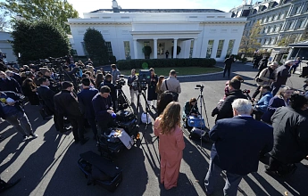 Возвращение Дональда Трампа в Вашингтон на 10 фотографиях